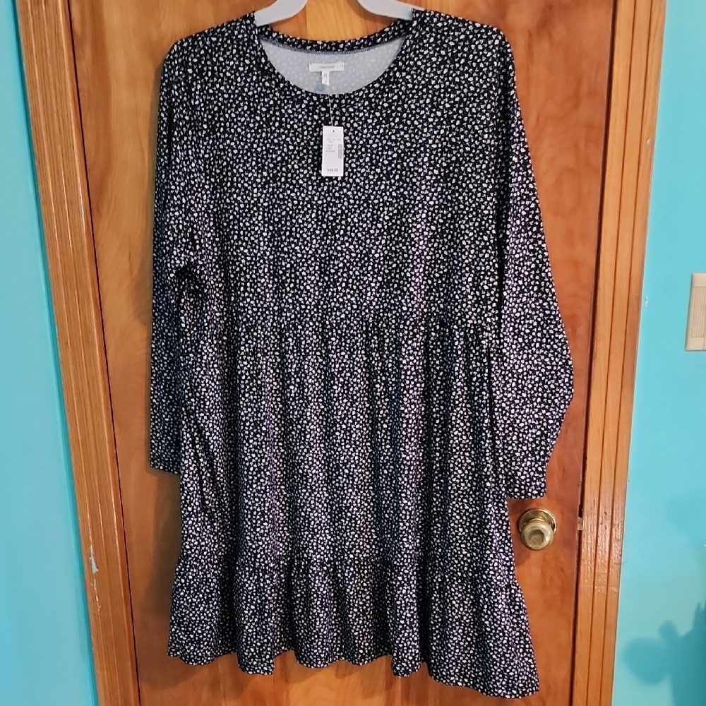 Women's Black and White Floral Dress